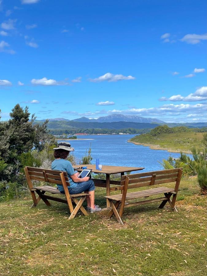 Strahan Wilderness Lodge エクステリア 写真