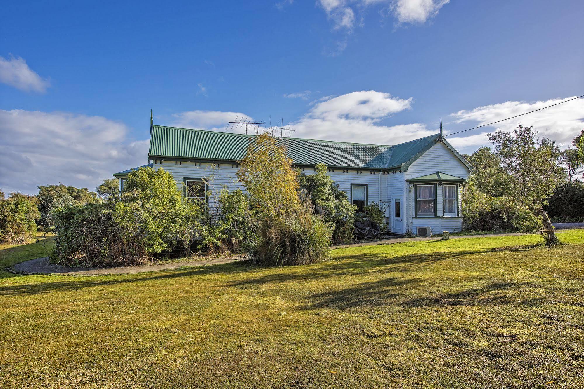 Strahan Wilderness Lodge エクステリア 写真